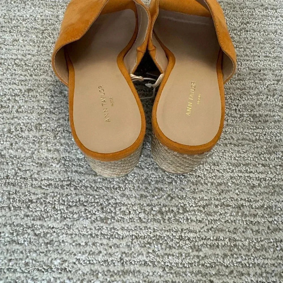 Ann Taylor Factor Size 8 - Picture 8 of 15